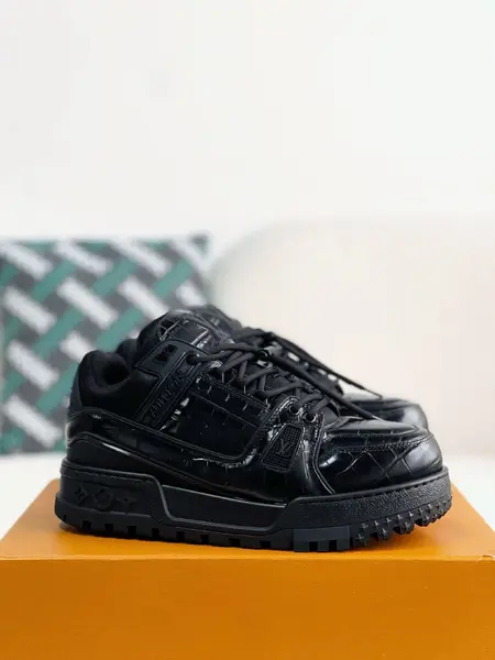 L*V TRAINER MAXI  SNEAKERS