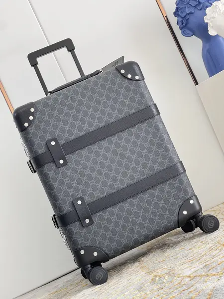 GUCCI suitcase/trolley case F902 retro size 20 inches