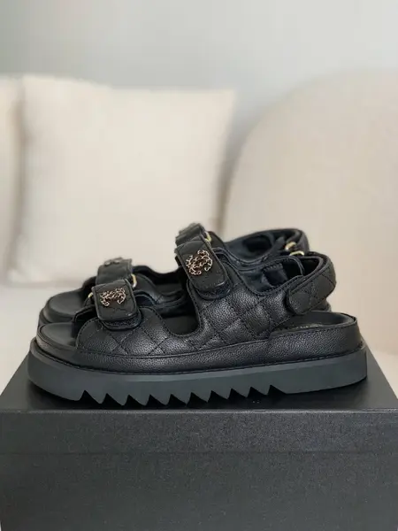 CH*EL Sandals