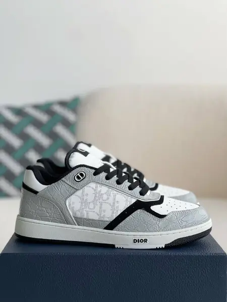 D*OR New B27 Sneaker