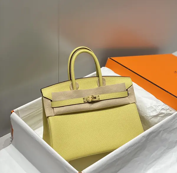 Hermès Birkin Bag Chicken Yellow Size: 25cm