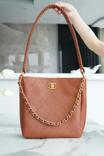 Chanel 23a Hobo Bag