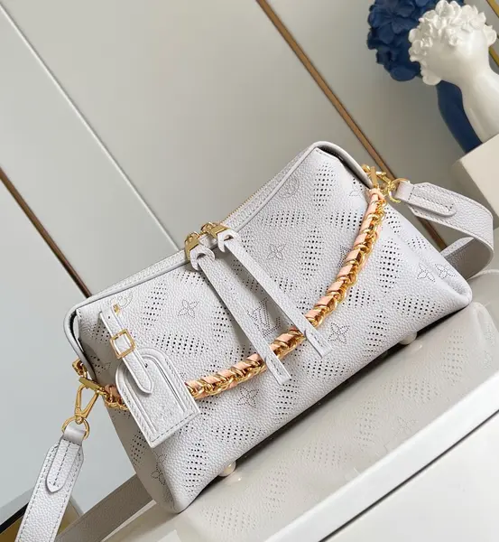 Louis Vuitton Hand It All Small Handbag
