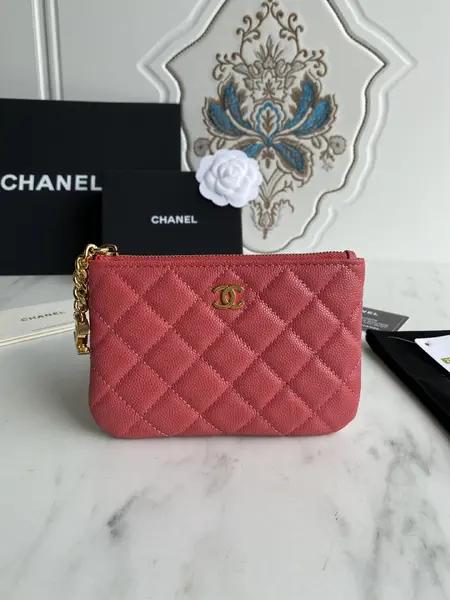 Chanle Zipped Wallet
