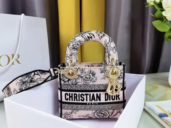 Mini Lady Dior Bag
