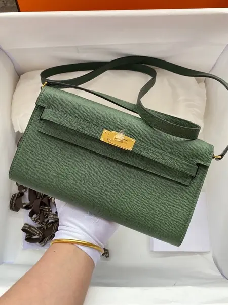 Kelly Classique To Go