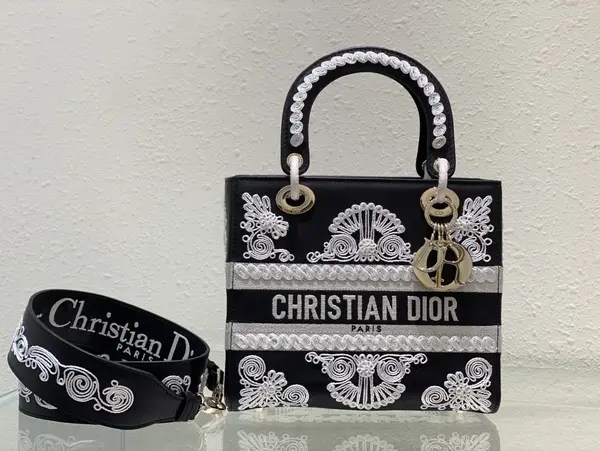 Medium Lady D-lite Bag