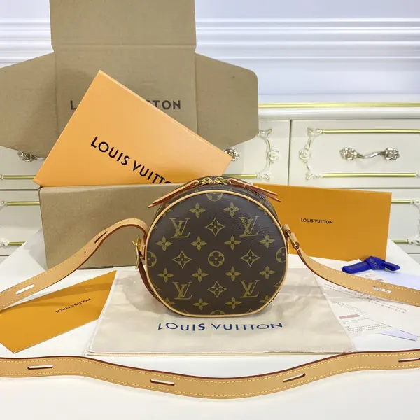 Lv Boite Chapeau
