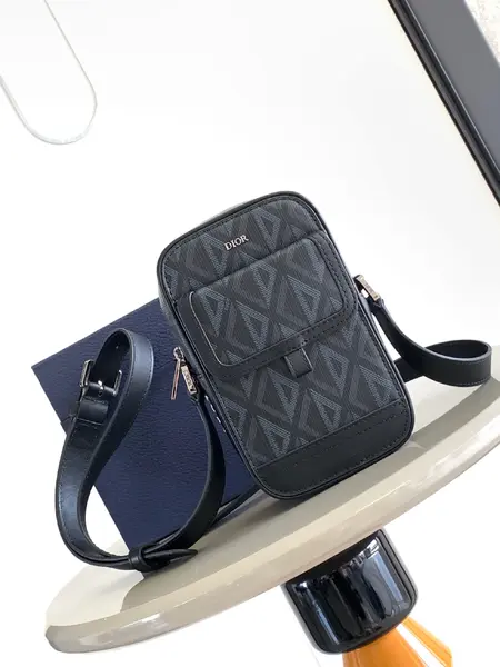 Dior Hit The Road Bag
