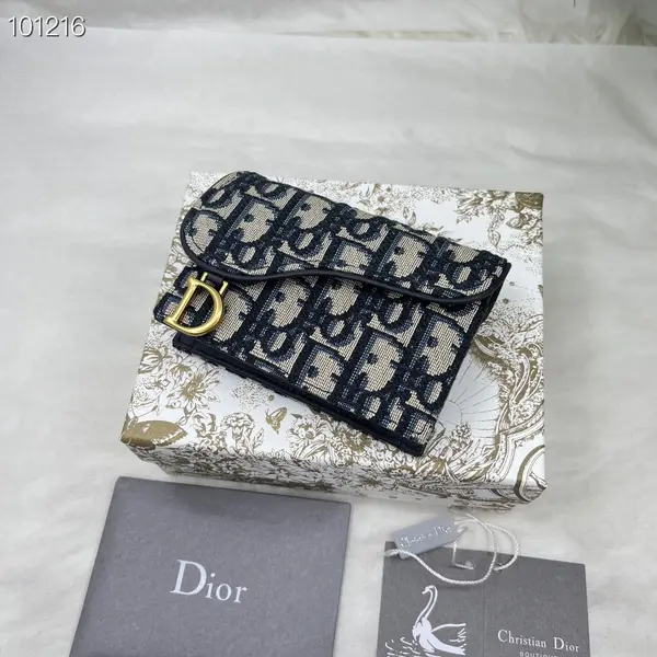 Saddle Lotus Wallet