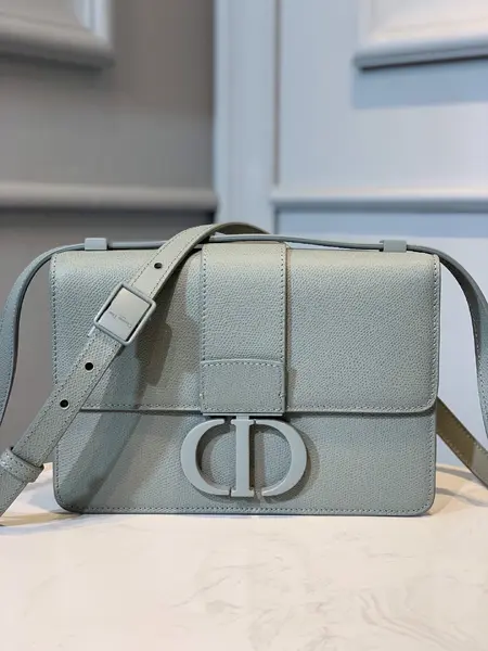 30 Montaigne Bag