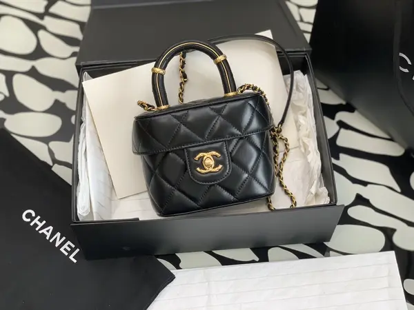Chanle Flap Bag