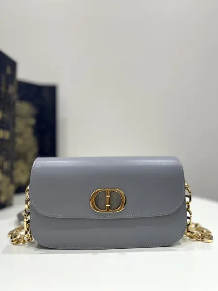 30 Montaigne Bag