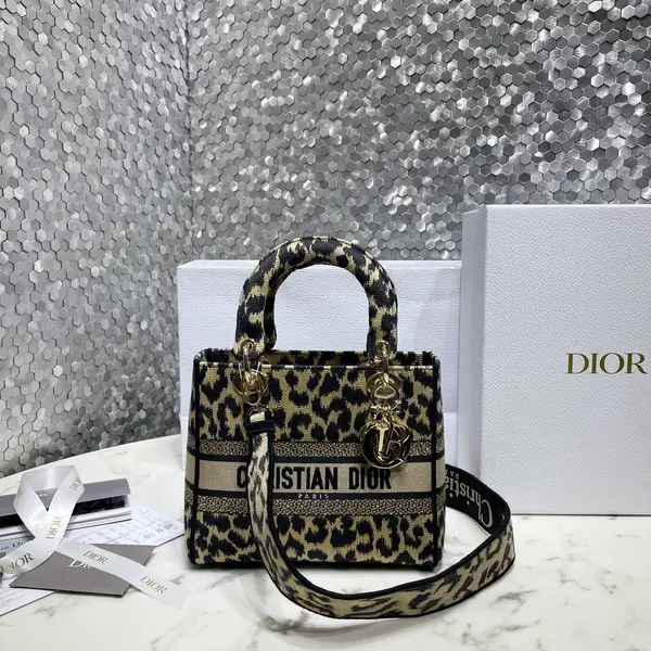 Medium Lady D-lite Bag