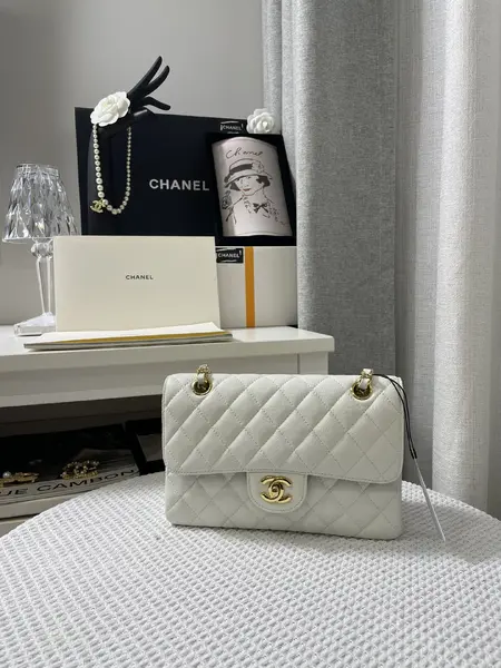Chanle Small Classic Handbag Gold Hardware