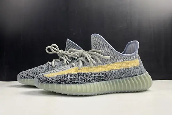 Yeezy Boost 350 V2 GY7657