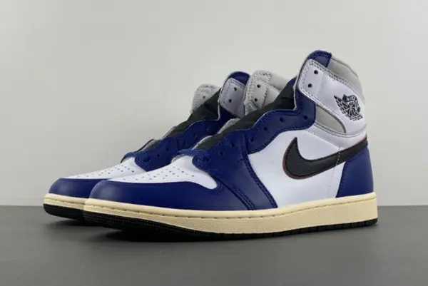 Air Jordan 1 Retro High OG DZ5485-401