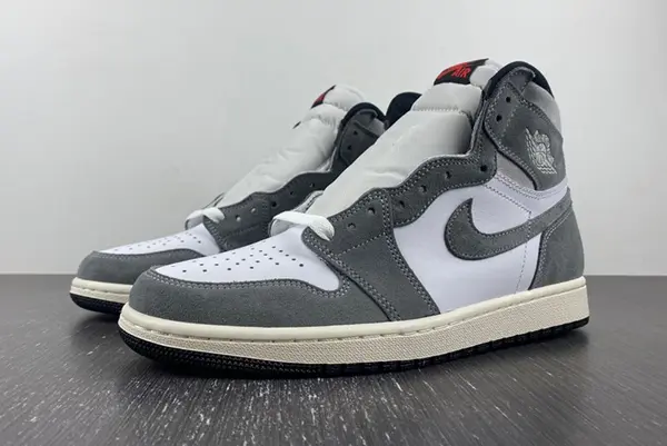 Air Jordan 1 High OG “Washed Black”  DZ5485-051