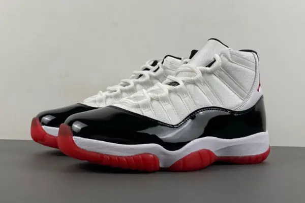 Air Jordan 11 CT8012-106