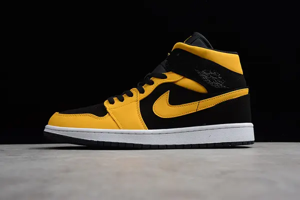 AIR JORDAN 1 MID 'Reverse New Love' - Air Jordan - 554724-071