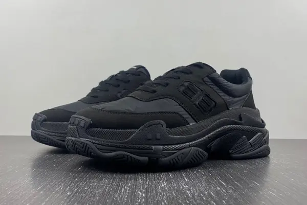 BALENCIAGA TRIPLE S 710157 W3CU1 1000