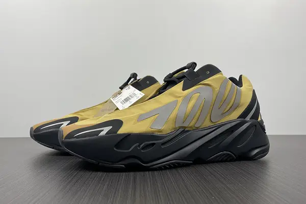 adidas Yeezy Boost 700 MNVN “Honey Flux” GZ0717