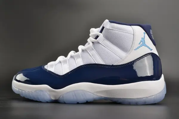 AIR JORDAN 11 RETRO 'WIN LIKE ' 82' university blue mens 378037-123