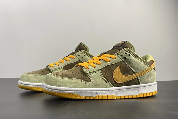 Nike Dunk Low SE DH5360