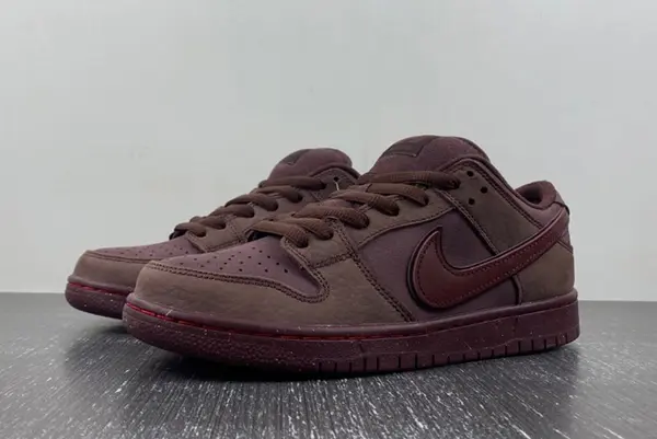 Nike Dunk SB 2024 FN0619-600