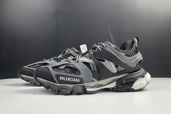 Balenciaga TRACK SNEAKER Black / Grey 542436 W2NC1 3210