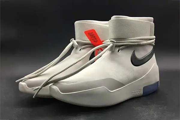 Nike Air SHOOT AROUND x Fear Of God  AT9915-002