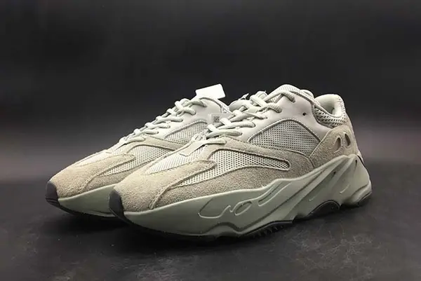 ADIDAS YEEZY BOOST 700 SALT - EG7487