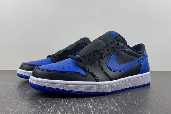 Air Jordan 1 Retro Low OG “Royal"  705329-004