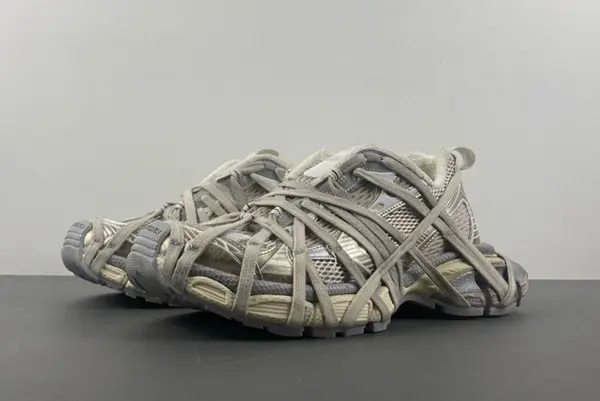 Balenciaga Phantom Sneaker  778698 W3XLL 9191 I8