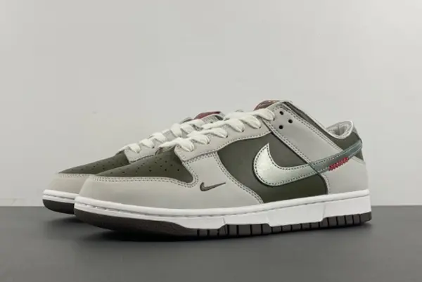 Nike Dunk Low “Year of the Snake” HV5980-231