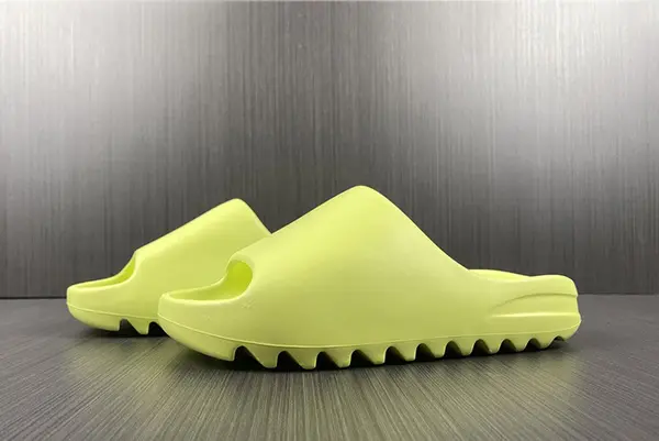 adidas Yeezy Glow Green GX6138