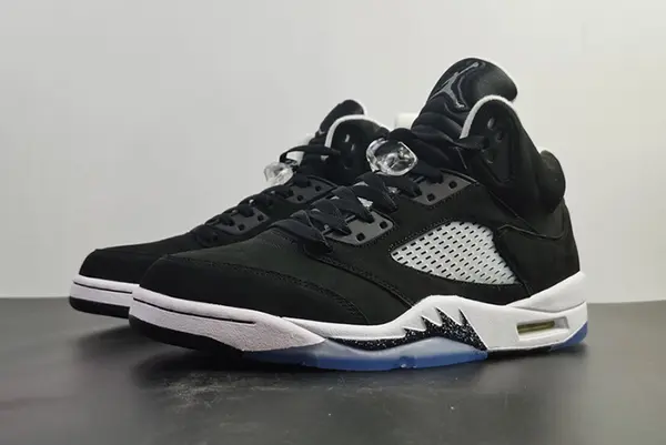 Air Jordan 5  “Oreo”  CT4838-011