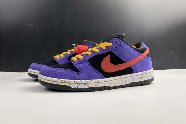 Nike SB Dunk Low ACG 2020 BQ6817 008