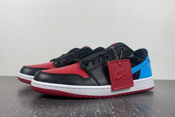 Air Jordan 1 Low OG WMNS “UNC to Chicago” CZ0775-046