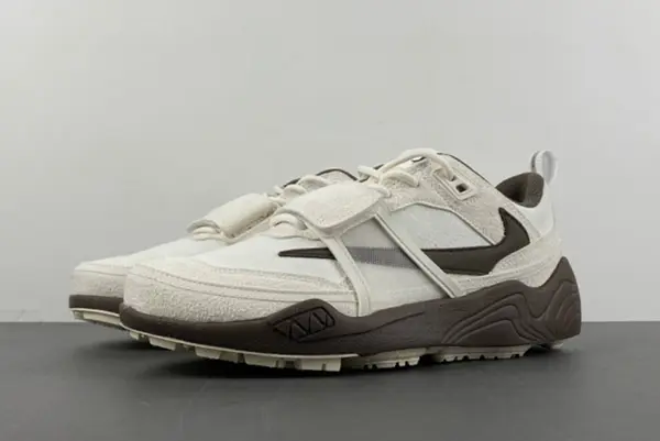 Nike Travis Scott x Nike Zoom Field Jaxx HQ3061-101