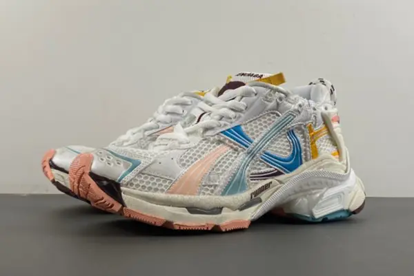 Balenciaga  772774-W3RNY-0326