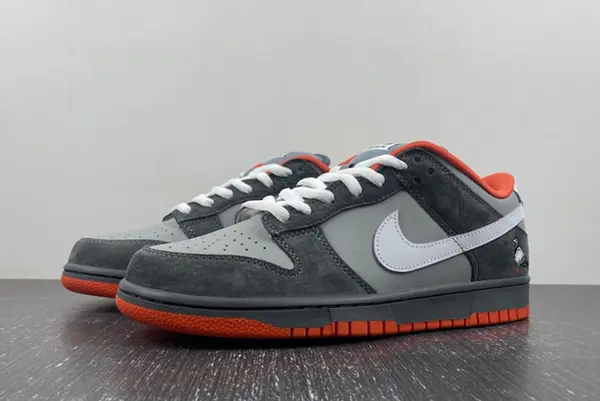 Nike SB Dunk Low  304292-011