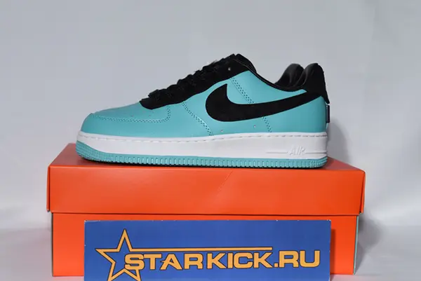 Tiffany & Co. x Nike Air Force 1 Low  DZ1382-002