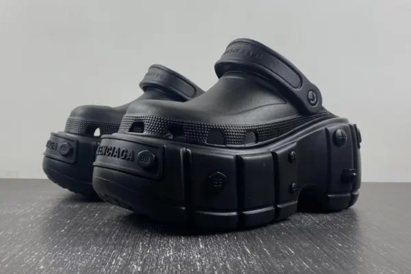 Balenciaga Hardcrocs Slide 'Nero Silver'  687397‑W1S8N‑1010