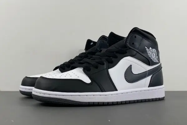 Wmns Jordan 1 Mid 'Cosmic Clay BQ8426-001