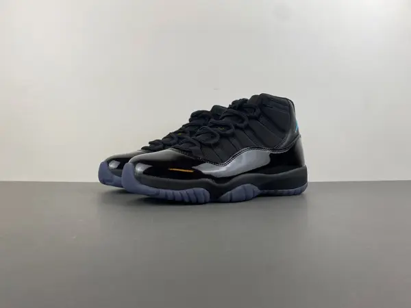 Air Jordan 11 “Gamma” 2025 CT8012-047