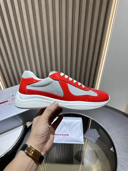 P*DA Sneakers