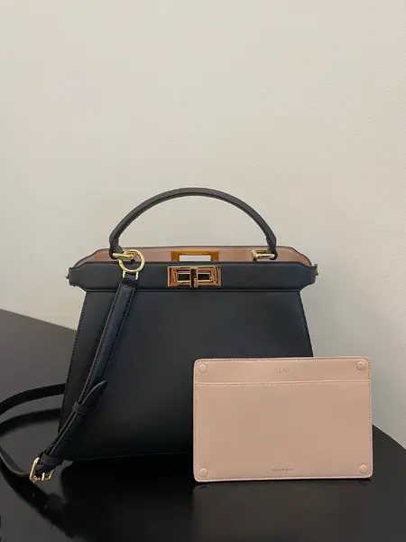 Fendi Peekaboo Iseeu Medium Bag