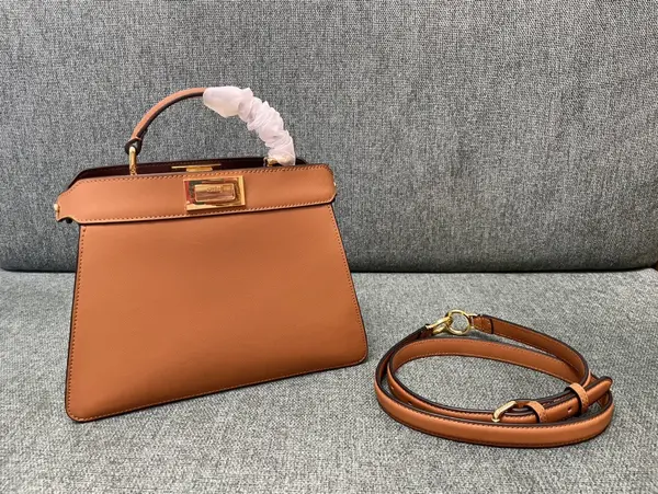 Fendi Peekaboo Iseeu Small