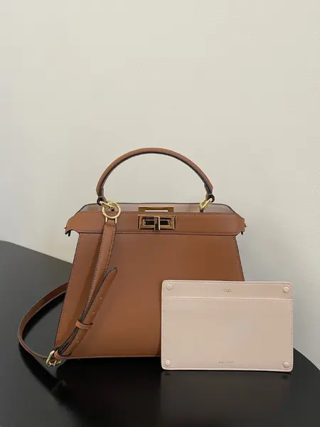 Fendi Peekaboo Iseeu Medium Bag